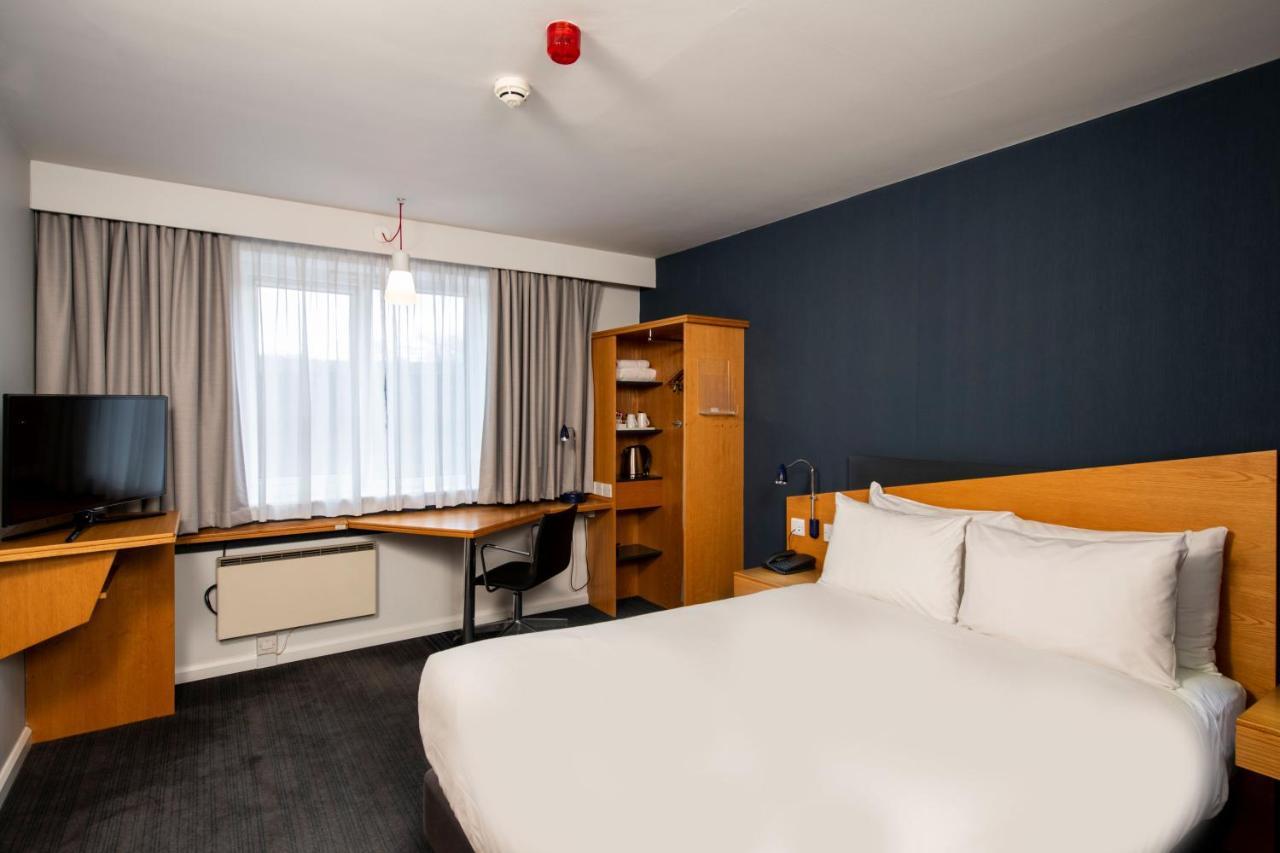 Holiday Inn Express Peterborough By Ihg Extérieur photo